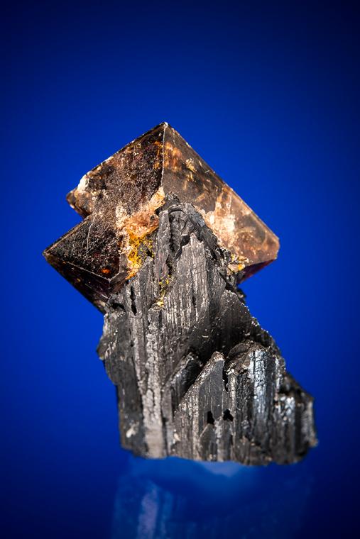 SCHEELITE on FERBERITE